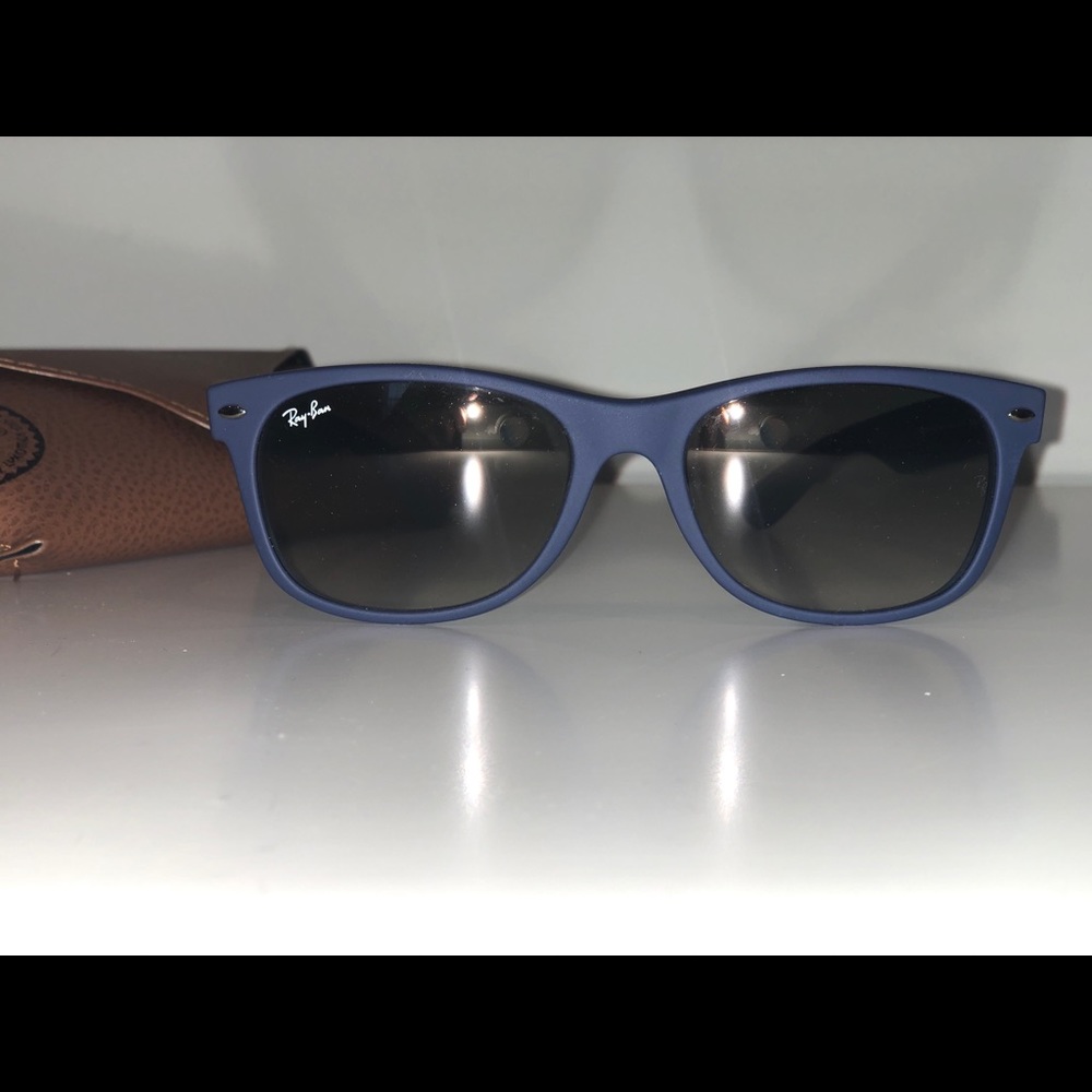 Ray-Bay Matte Blue Wayfarer Sunglasses